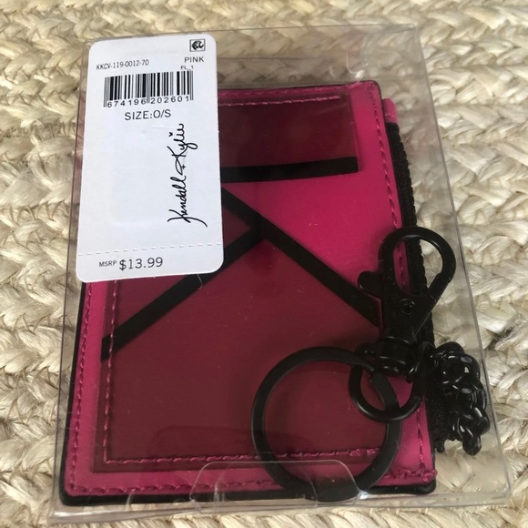 Kendall and Kylie Coin/Credit Card Keychain - Picture 4 of 6